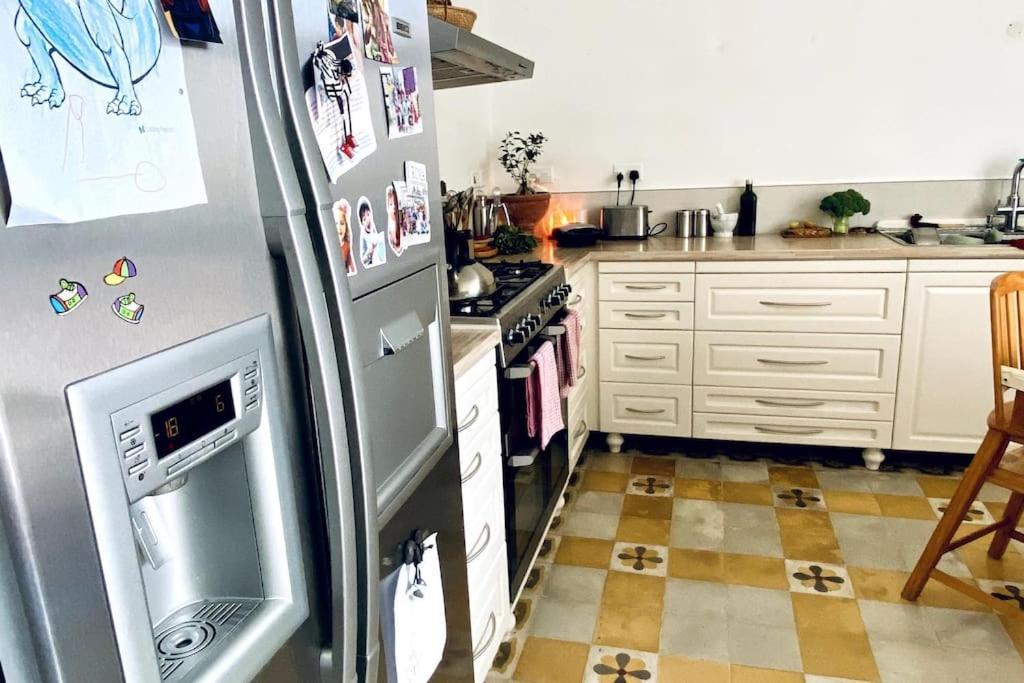 דירות מוסטה Free Breakfast, Pool, Spacious Aircon Hideaway מראה חיצוני תמונה