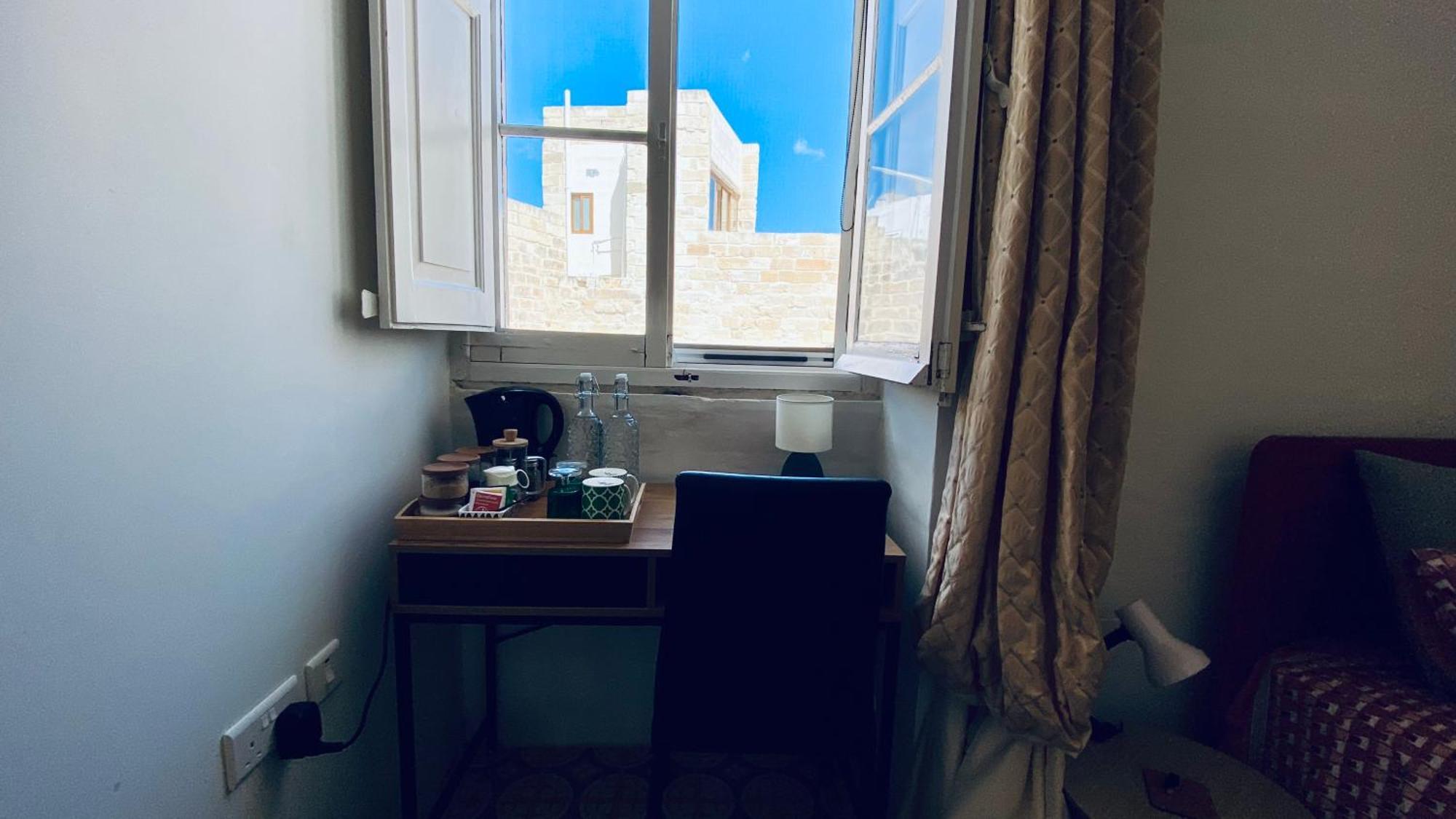 דירות מוסטה Free Breakfast, Pool, Spacious Aircon Hideaway מראה חיצוני תמונה